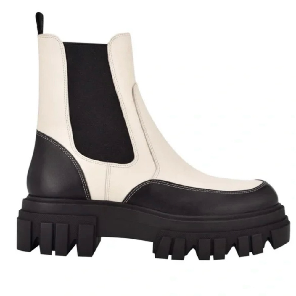 Marc Fisher Morgan Boots Chunky Boots, size 7